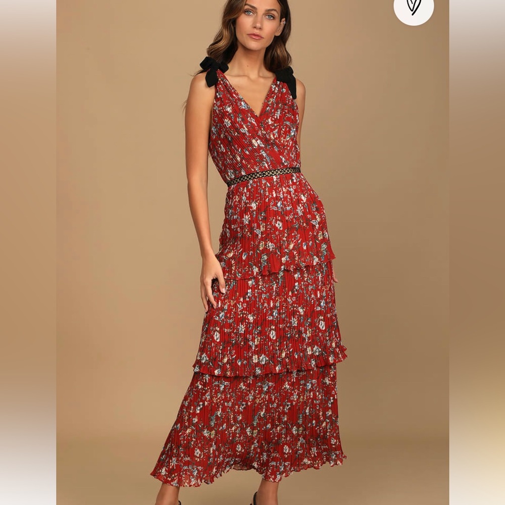 Lulu’s Such Sophistication Rust Red Floral Print Pleated Maxi Dress